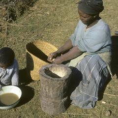 Southern Africa : Domestic Activities : preparing food