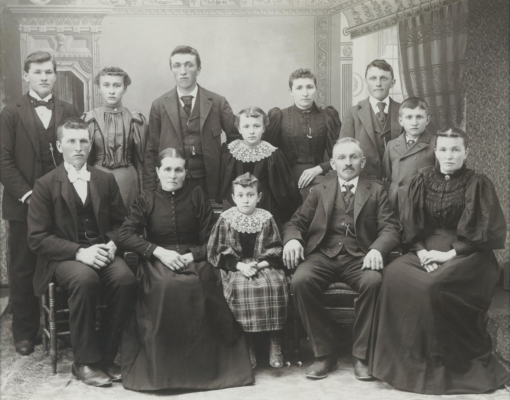 ‎Fridolin Streiff family - UWDC - UW-Madison Libraries