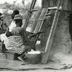 Iwara woman weaving