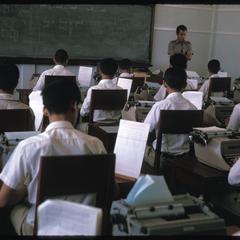 Fa Ngum school : typing class