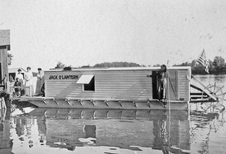 ‎UW-La Crosse Historic Steamboat Photographs - Collection - UWDC - UW ...