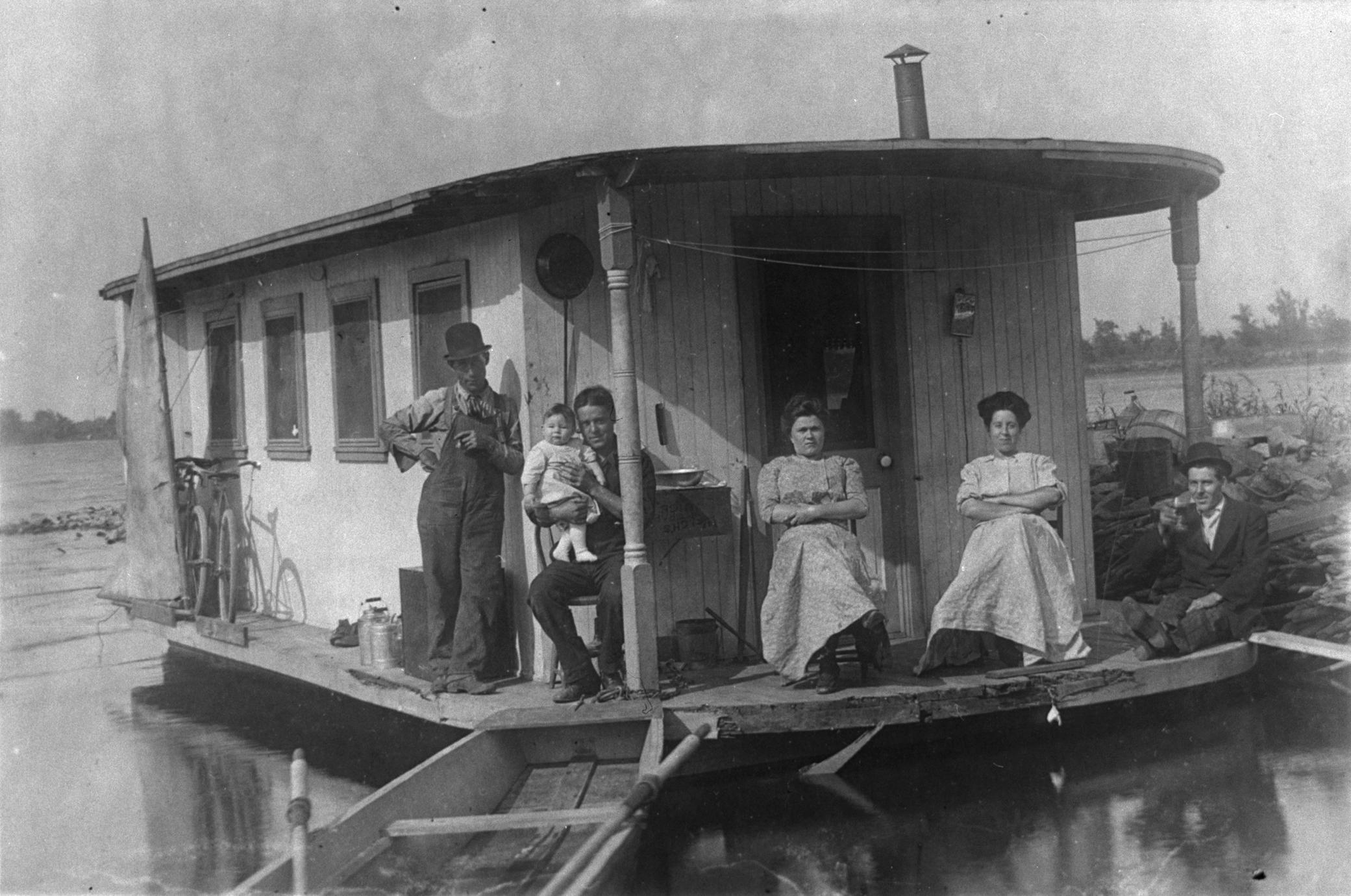 ‎Boathouses, Unidentified UWDC UWMadison Libraries
