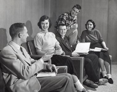 Students in Memorial Library lounge