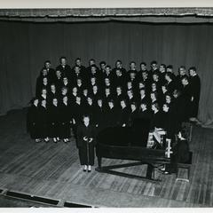 Stout Symphonic Singers performing at a Christmas concert