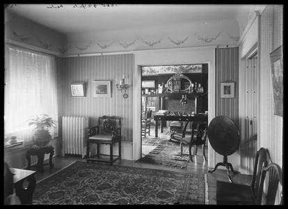 G. A. Yule residence - parlor