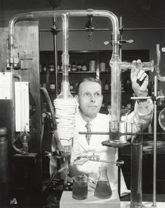 Elvehjem in the lab