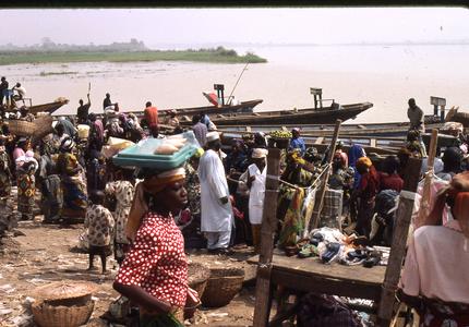 Lokoja market on water