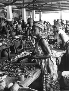 Vegetable Sellers at Freetown Market