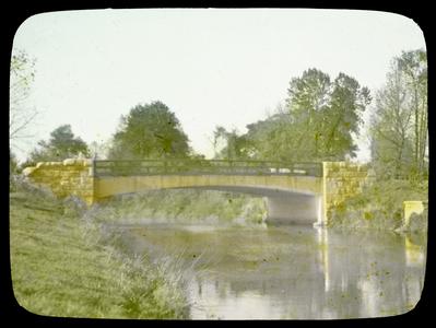 Bridge over Pike River in Alford Park