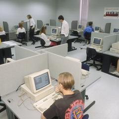 Campus computer lab, 1990