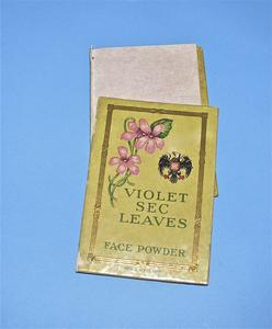 Richard Hudnut book of Violet Sec Leaves face powder