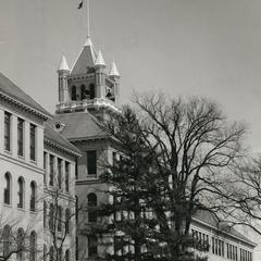 Old Main (Whitewater, WI)