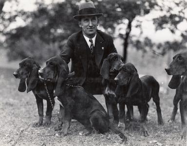 Coon hound field trials