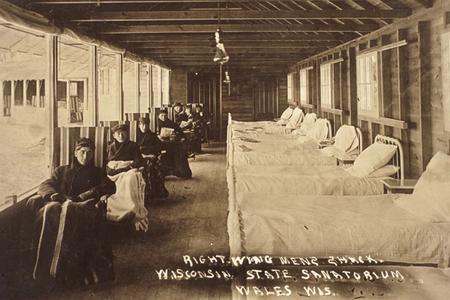 Right wing men's shack, Wisconsin State Sanitorium. Wales, Wisconsin