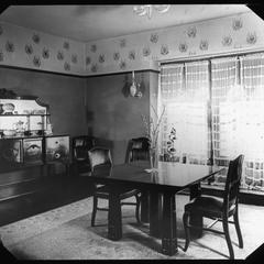 Dining room in 211 Langdon St.