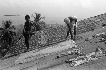 Drying Laundry on Rooftops in Residential Freetown