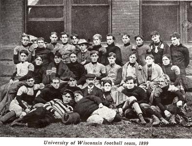 The UW Football Team-1899