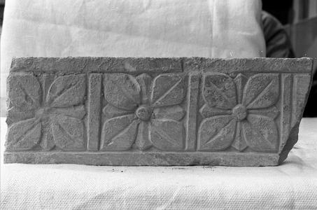 NG117, Decorative Relief