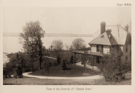 View of the grounds of Bonnie Brae