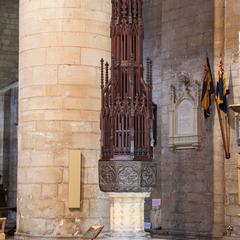 Tewkesbury Abbey interior nave baptismal font