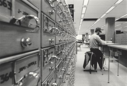 Card catalog in the UW-Parkside library