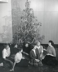 Singing under the Christmas tree
