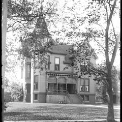 E. L. Grant residence