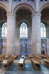Tewkesbury Abbey nave arcade level