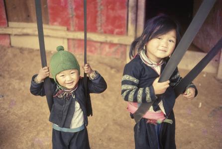 Hmong official's children