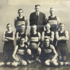 Basketball team, 1914
