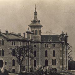 Old Main (Whitewater, WI)