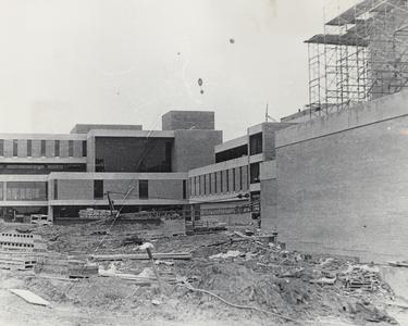 Construction on UW-Parkside's Library Learning Center