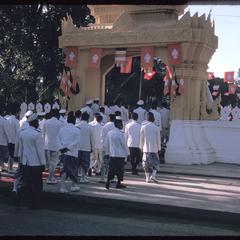 Procession of officials into Vat Ong Tu prior to ceremony