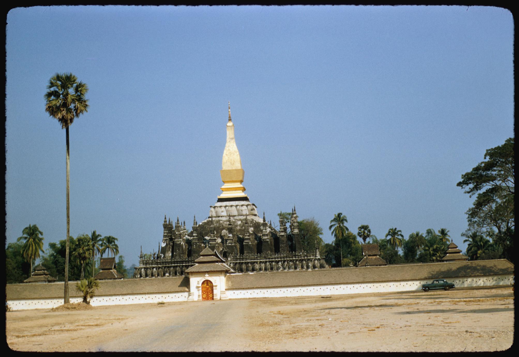 That Luang shrine