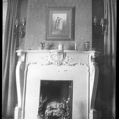 Fire place in reception room