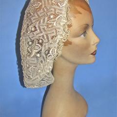 Ivory lace snood