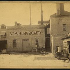 R. E. Mueller's Brewery