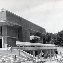 Construction of Steenbock Library