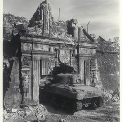 Tank enters Fort Santiago, Manila, 1945