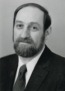 Chancellor Alan Guskin