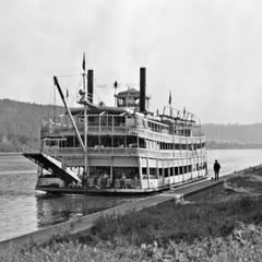 Idlewild (Packet/Excursion boat, 1914-1948)