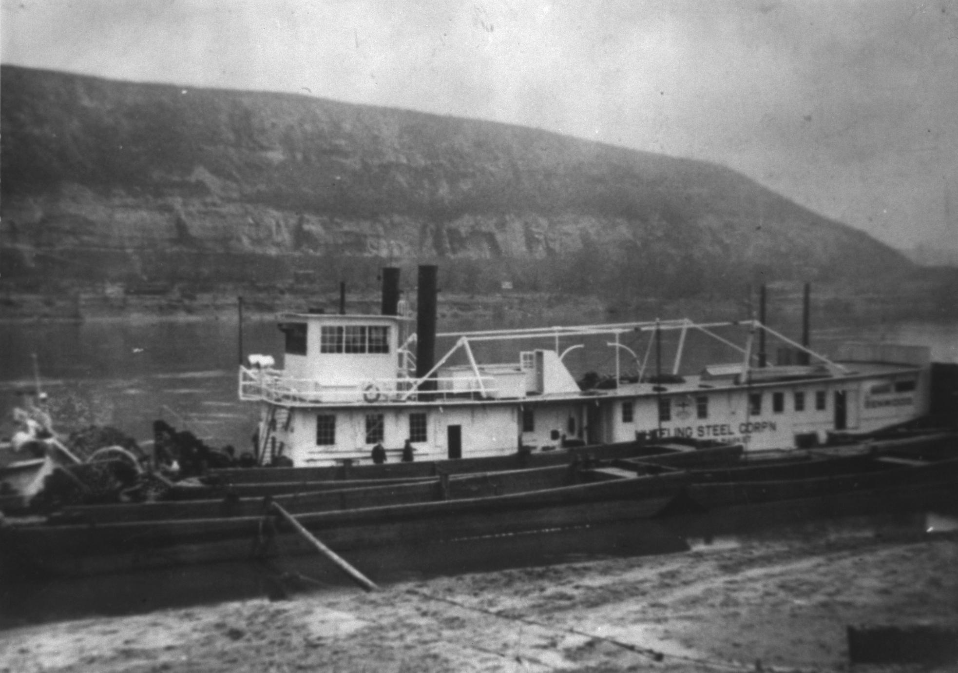 ‎Benwood (Towboat diesel, 1927?) UWDC UWMadison Libraries