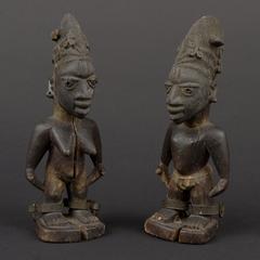 Pair of Twin Memorial Figures (àwon ere Ibéjì)