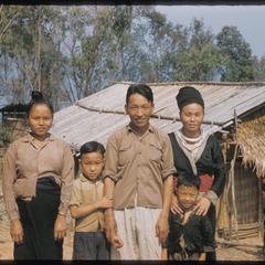 Hmong (Meos) along the road