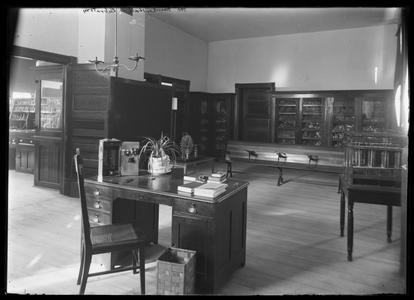 Kemper Hall laboratory - January