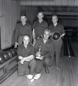 Men's bowling, Memorial Union