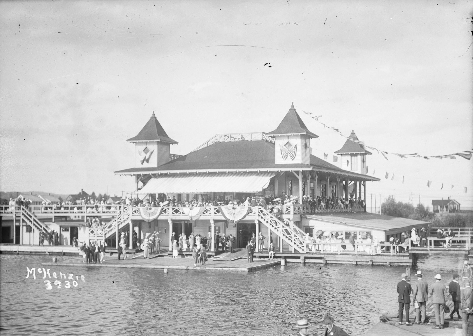 boat club duluth hours