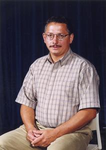 Chemistry professor Juan Lozano faculty head shot
