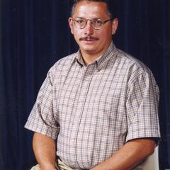 Chemistry professor Juan Lozano faculty head shot
