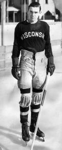 UW men's hockey player, Chamberlain
